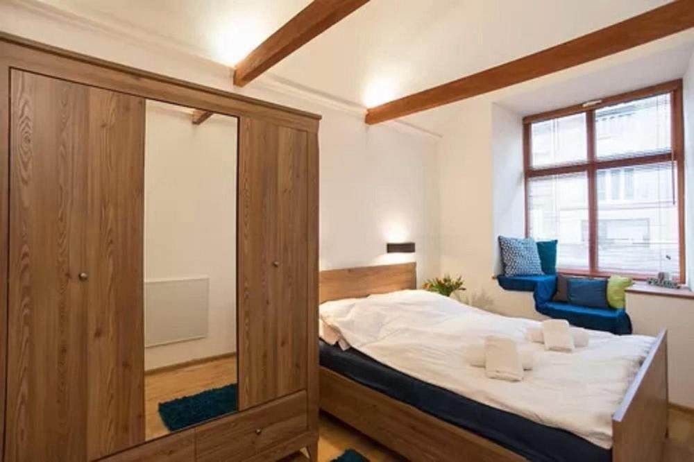 Cozy Studio On Wielopole Street. Краків Екстер'єр фото